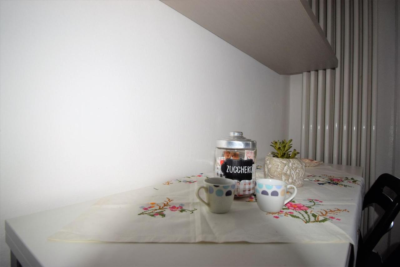 Monolocale Nuovissimo San Giuliano Milanese Apartment ภายนอก รูปภาพ